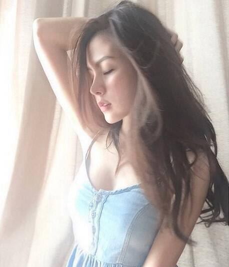 平采娜·乐维瑟派布恩小时候照片 比影片中美多了