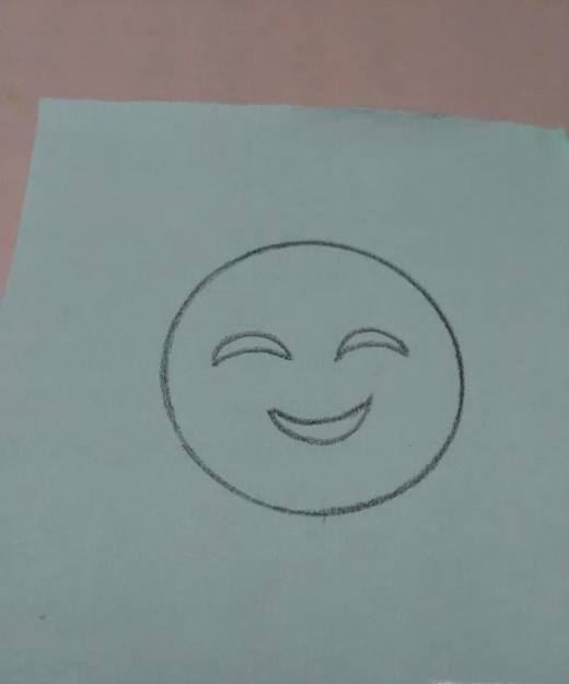 怎么画笑脸简笔画