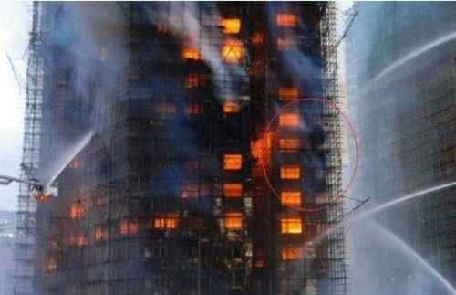 胶州路火灾后的灵异照片 大楼爬满鬼魂旧上海的火葬场