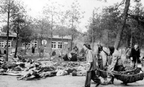 纳粹羞辱残杀妇女恐怖真实黑镜头 妇女儿童成为人体试验品