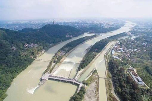 灵渠的意义是什么？灵渠的特点是什么