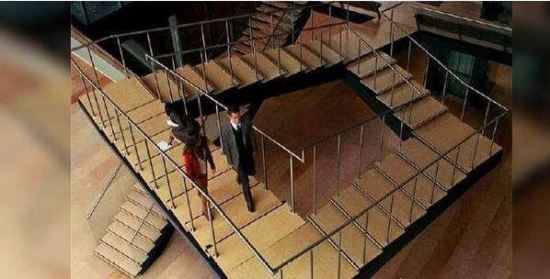 鬼吹灯中的悬魂梯在现实中竟真存在 指的就是潘洛斯阶梯