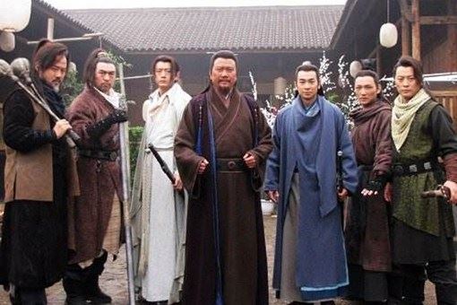 三侠除了南侠展昭北侠欧阳春还有谁？七侠是哪些人？