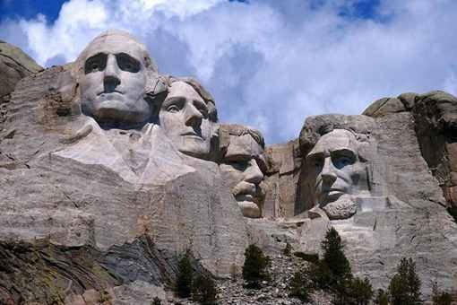 总统山上是哪四位总统？总统山四位总统的成就是什么？