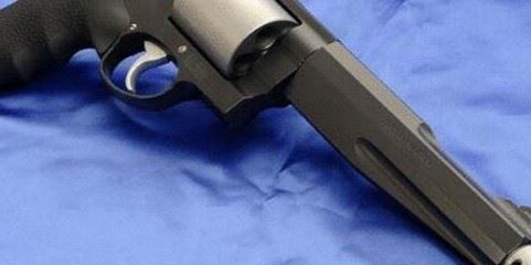 威力最大的手枪排名：PfeiferZeliska转轮手枪 子弹比手榴弹还大