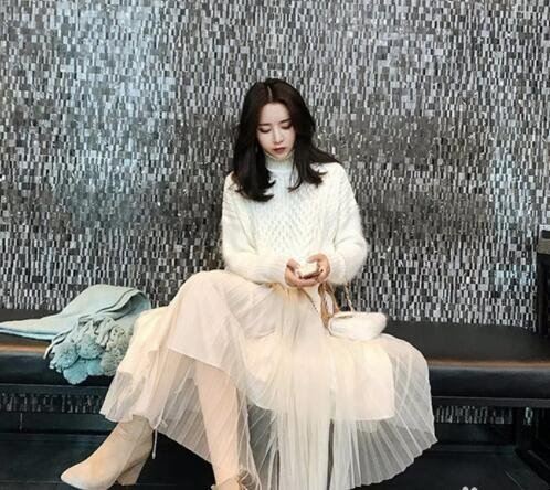 冬季纱裙怎么搭配好看