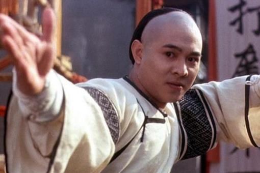 方世玉是怎么死的？被人踢爆肛门而死