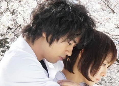 大尺度日剧排行榜 《贤者之爱》一言不合就飙车