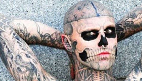 重庆僵尸男孩 形如僵尸张牙舞爪又嗜血(是一名癔症患者)