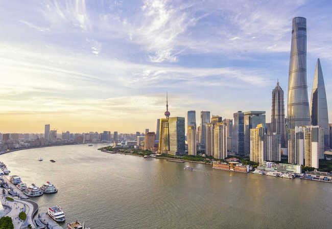 世界最高建筑排名 哈利法塔高度为2723英尺