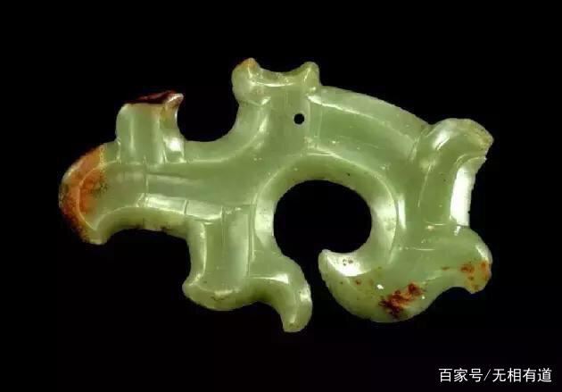 揭秘新石器时代玉龙的艺术特点