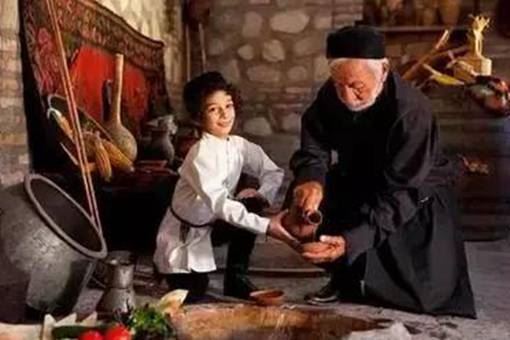 格鲁吉亚红酒什么档次？揭秘格鲁吉亚的红酒文化