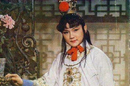 秦可卿与贾宝玉有着什么关系？为何说秦可卿是贾宝玉的梦遗对象？