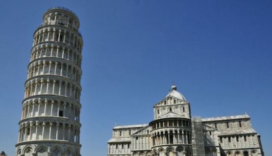 世界上十大最古老的斜塔，虎丘塔被誉为中国的比萨斜塔