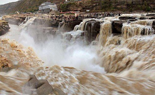 壶口瀑布在哪个市