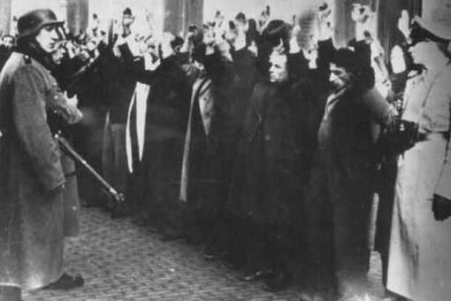 犹太人标准长相是怎样的？看看二战德国人是如歌分辨犹太人的