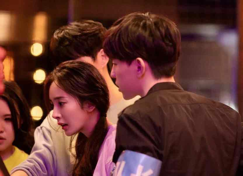 邓伦杨幂恋情实锤