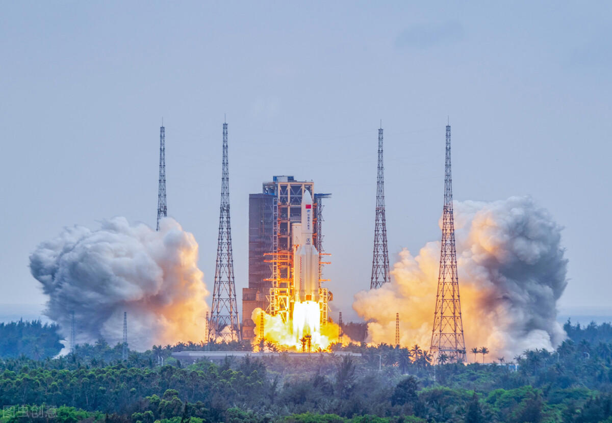 空间站为什么不掉下来