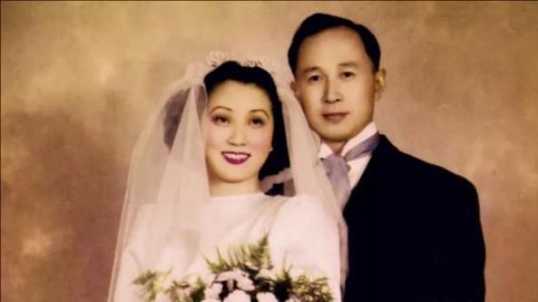 蒋英和李双江的关系【蒋英与李双江合照】