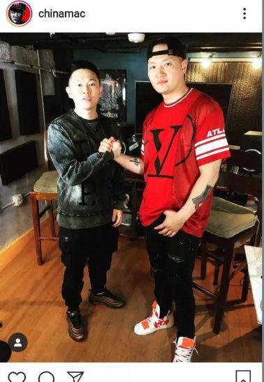 欧阳靖朋友帮他挡枪