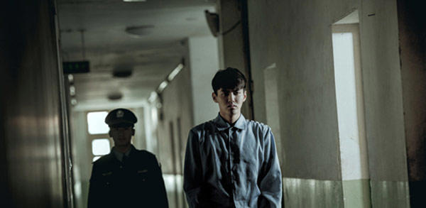 吴亦凡在监狱被打