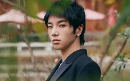 华晨宇透露妈妈因癌症去世