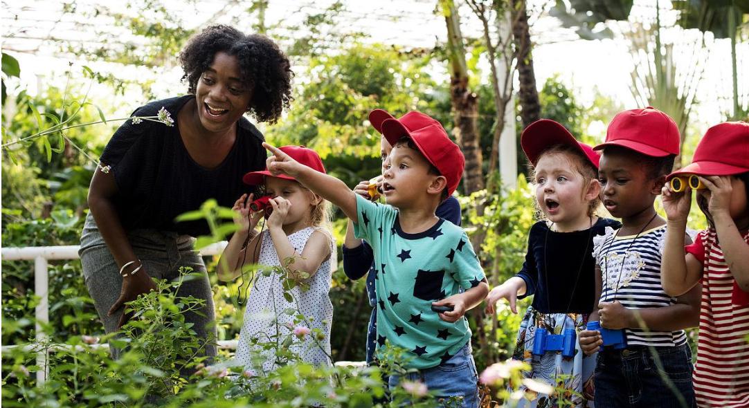拜登解除旅行限制，中国旅客11月8日起可入境