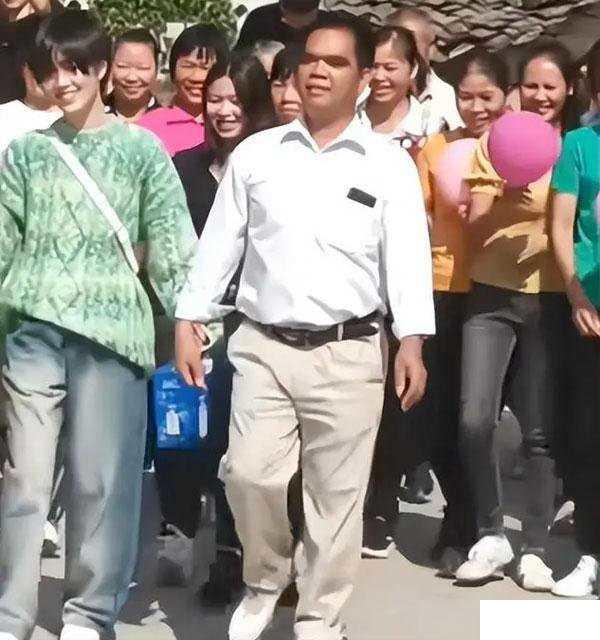 梁玉莹家世父亲及她来自哪