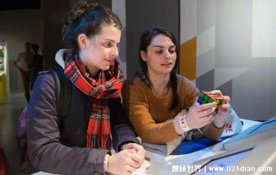 世界上最恶心的魔方，55阶魔方无人能还原(密集恐惧症慎入)