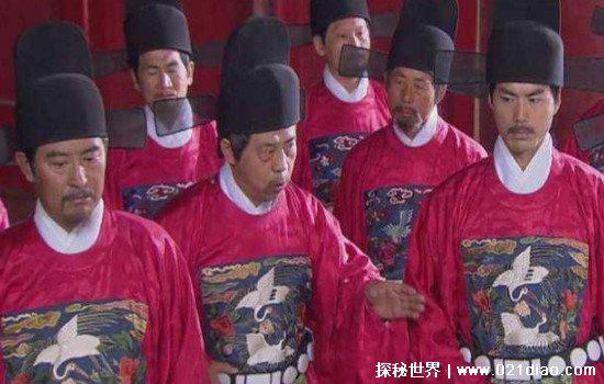 长史相当于现在什么官，秘书长(给上级出谋划策传达上级指令)