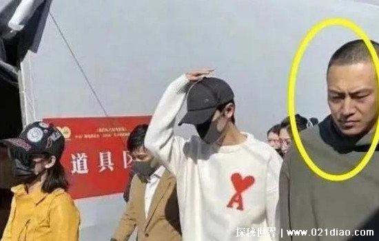 肖战复出到底是谁帮的他，网传靠和陈道明女婿同性恋复出(谣言)