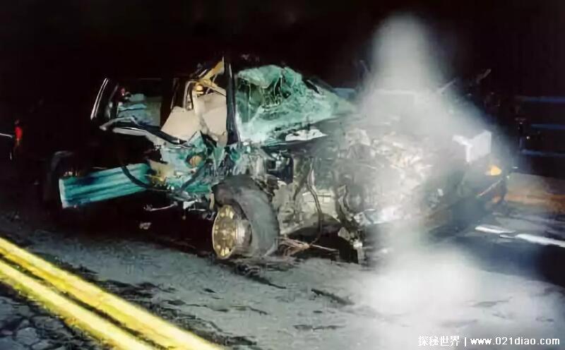 鬼照片恐怖 吓死人，盘点十张让人不寒而栗吓死人的照片