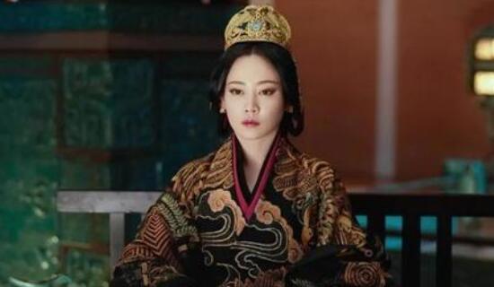 历史上华阳夫人的结局，一生都是平安度过(受到秦始皇的厚待)