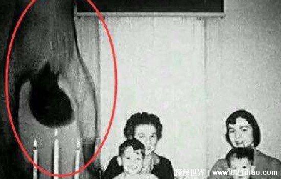 世界十大禁止恐怖照片，除了恐怖微笑狗还有这些(胆小慎入)