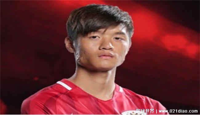 北京国安的球员(球员年薪)