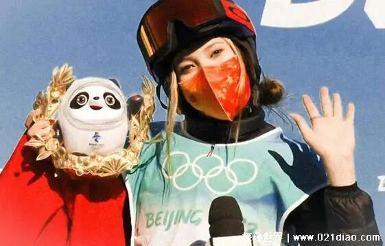 谷爱凌是双重国籍吗为何加入中国国籍，仅中国国籍(脱离了美籍)