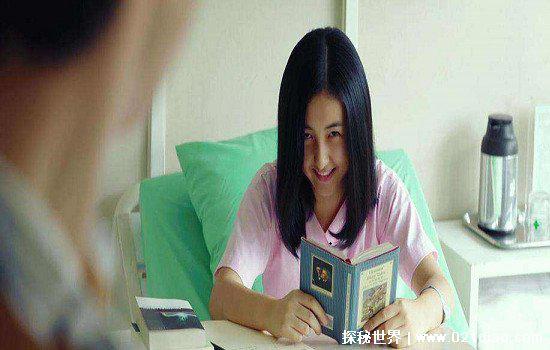 世界上最恐怖的笑容，熔炉电影中的男校长微笑是无数人的阴影