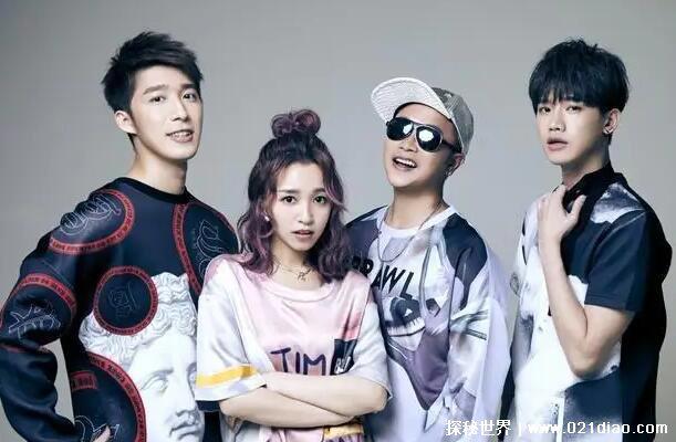 南拳妈妈女主唱叫什么,共有3代女主唱(梁心颐/严正岚/陈羽緁)