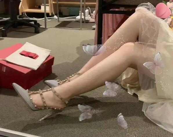 女生打气是什么意思，原意是指加油鼓舞现指吸食笑气的违法行为