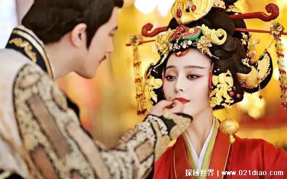 面首是什么意思啊，指男宠(用来伺候女性的美男子)