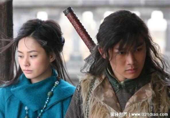 胡斐爱苗若兰还是袁紫衣，袁紫衣(是胡斐一见钟情的白月光)