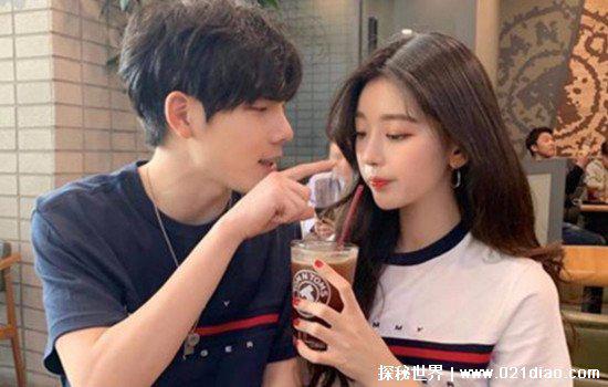 男生其实已经暗示了喜欢你,经常和你斗嘴/开始注意自己形象