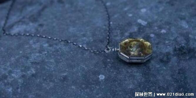 伏地魔的七个魂器分别是什么怎么毁的，哈利竟然也是魂器
