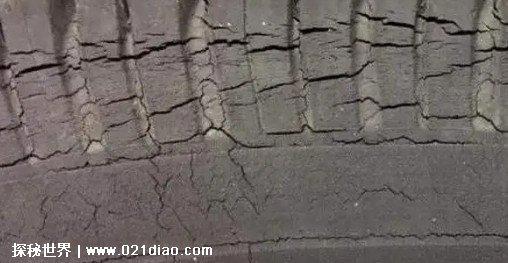 汽车长时间晒太阳会怎样，会加速车辆老化出现安全隐患