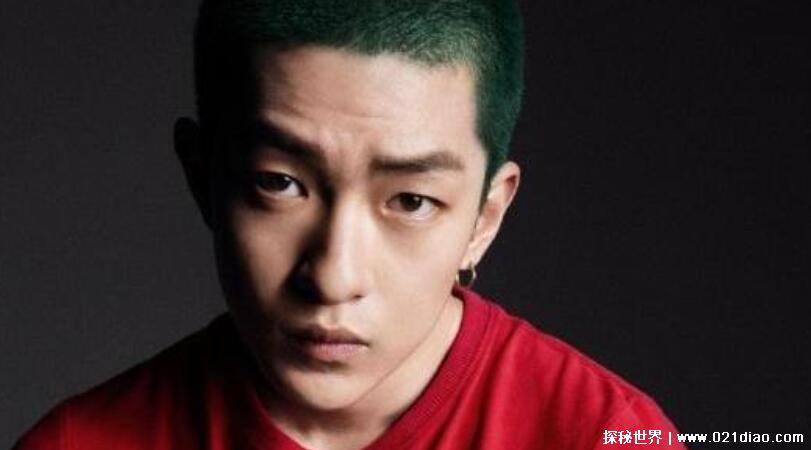 屈楚萧个人资料简介，流浪地球爆火后消身匿迹