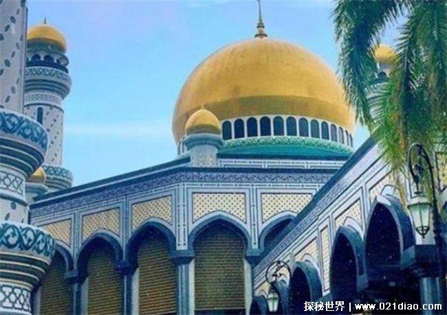 世界上最大的皇宫是哪个 努洛伊曼皇宫(位于文莱)
