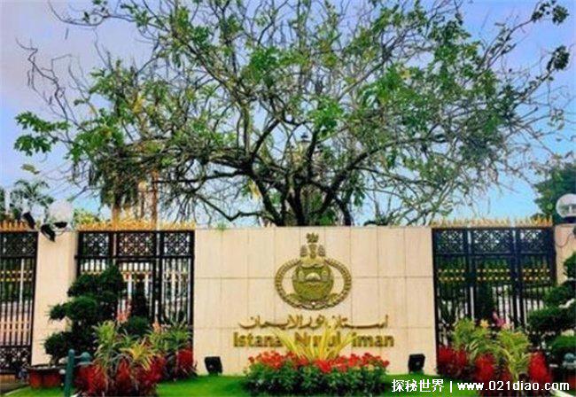 世界上最大的皇宫是哪个 努洛伊曼皇宫(位于文莱)