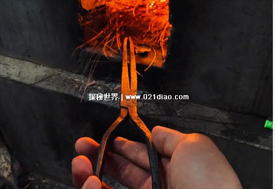 火钳刘明到底是什么意思，在火之前留下名字(输入法的谐音梗)