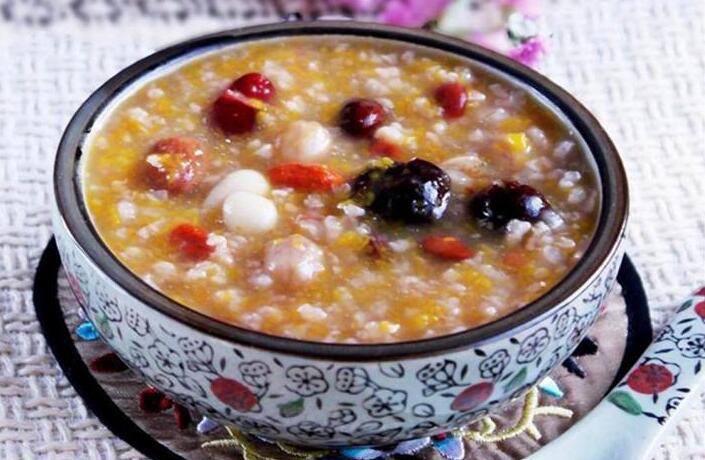 最正宗的八宝粥材料是哪八种，不局限于八种材料(附做法)