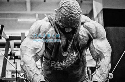 世界上肌肉最发达的人，外貌酷似石头人